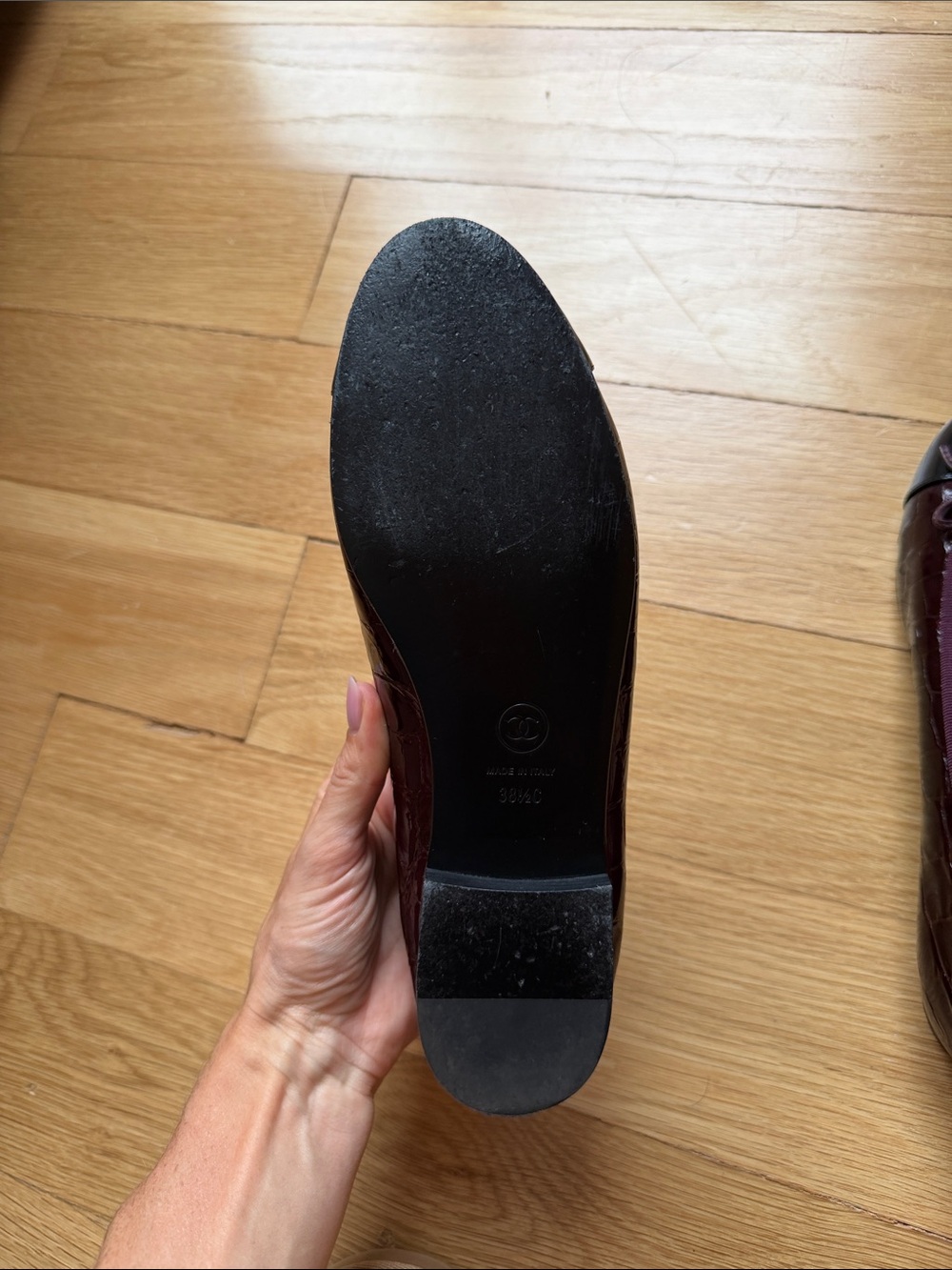 CHANEL Burgundy Patent and Black Cap Toe Ballet Flats - Picture 3 of 5